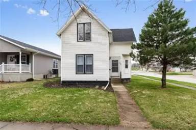 Main picture of 800 10th St SW