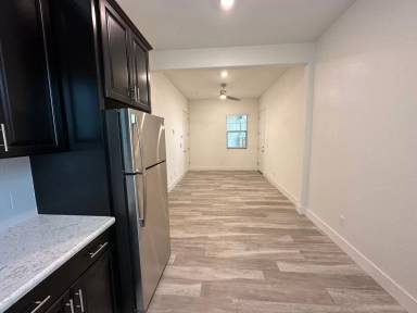 Main picture of 2332 Christiansen Cir