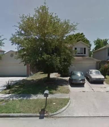Main picture of 906 Oak West Dr