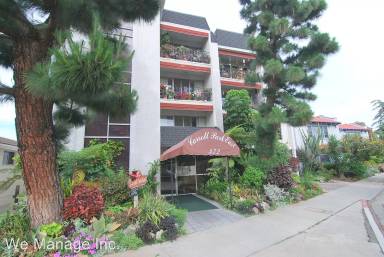 Main picture of 372 Carroll Park E