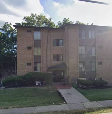 Main picture of 2695 Lafeuille Ave