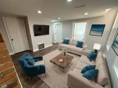 Main picture of 2153 Loth St
