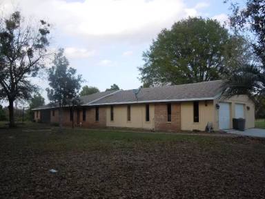 Main picture of 2800 Windsong Ln