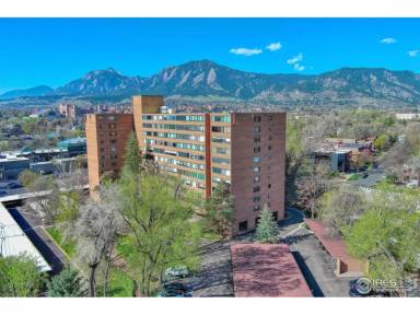 Main picture of Horizon West Condominiums