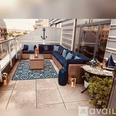 Main picture of L Haus