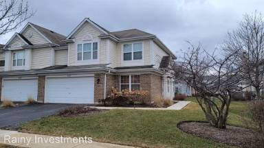 Main picture of 637 Lancaster Dr