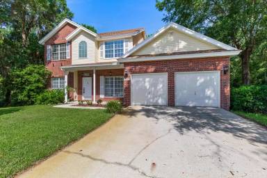 Main picture of 13480 Gallant Fox Cir W