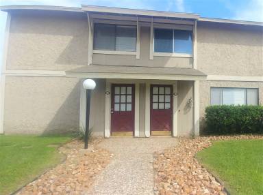 Main picture of 1400 Holleman Dr