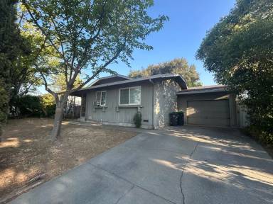 Main picture of 1310 Aloha St