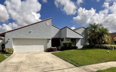 Main picture of 7417 NW 49th St