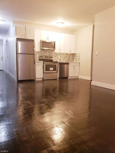 Main picture of 901 Woodycrest Ave