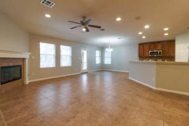Main picture of 1945 Creek Crest Way