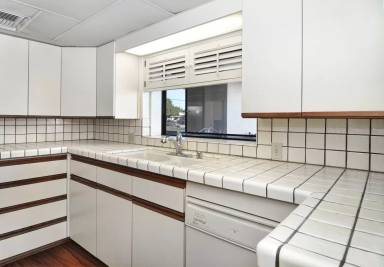 Main picture of 746 N Cambridge St