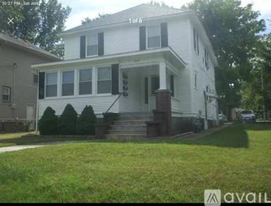 Main picture of 1209 N Clay Ave