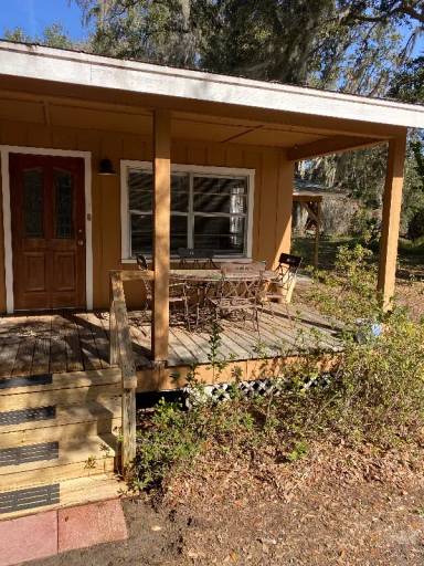 Main picture of 832 E Keysville Rd