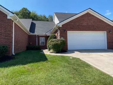 Main picture of 2205 Lucado Way