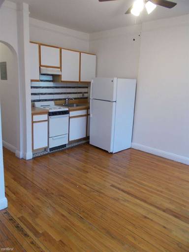 Main picture of 469 Saint Johns Pl