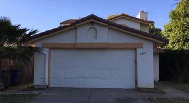 Main picture of 5365 Yvette Way