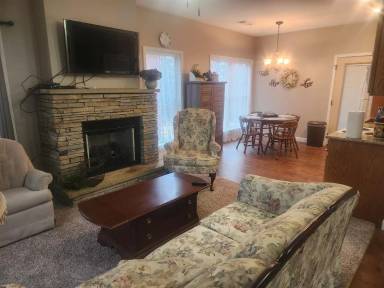 Main picture of 234 Rolling River Ln