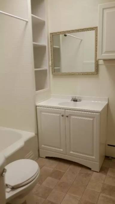 Main picture of 441 S Market St