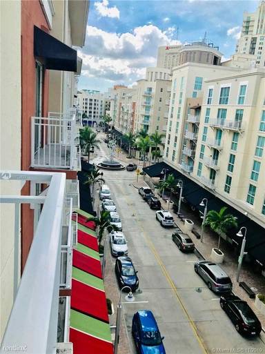Main picture of Downtown Dadeland Apartments