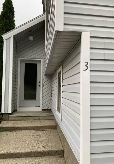 Main picture of 3 Esquire Cir