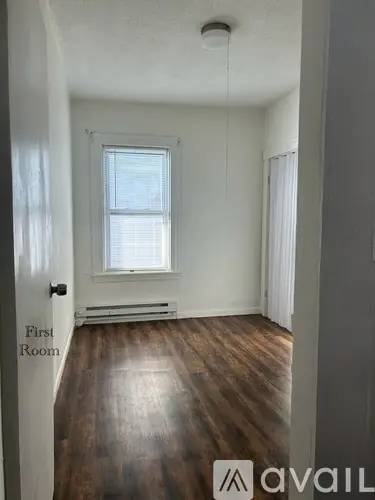 Main picture of 4 Minthorne St