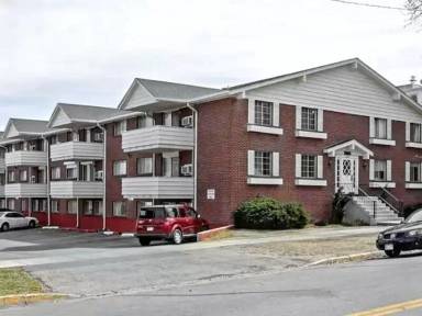 Main picture of 1628 9th Ave