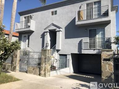Main picture of 1054 Harrison Ave