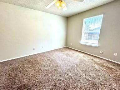 Main picture of 1609 76th St