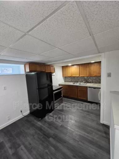 Main picture of 4 Thompson St