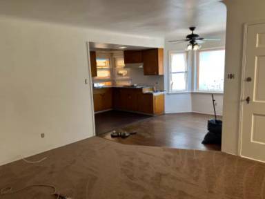 Main picture of 15707 Roxford St