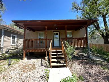 Main picture of 138 W Ramona Ave