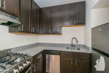 Main picture of 4737 N Hermitage Ave