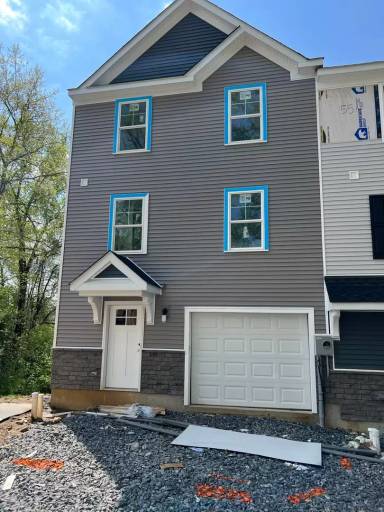 Main picture of Laurel Hills