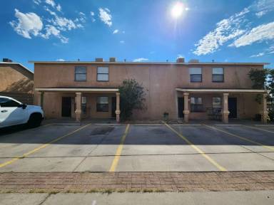 Main picture of 2200 Stern Dr