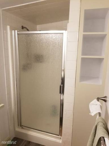 Main picture of 333 N 12th St
