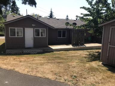 Main picture of 2737 Schley Blvd