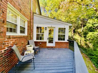 Main picture of 1445 Armistead Bridge Rd