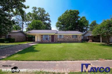 Main picture of 4708 Sheryl St