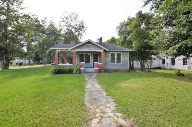 Main picture of 1000 Williams St