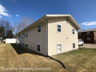 Main picture of 1016 N 39th St