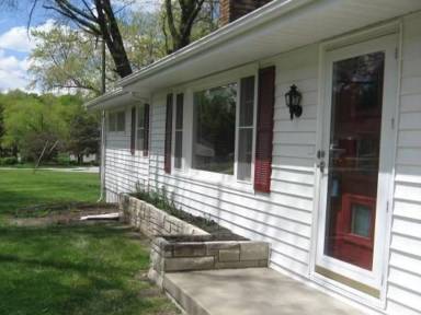 Main picture of 9202 Pacific St