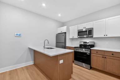 Main picture of 822 N 40th St