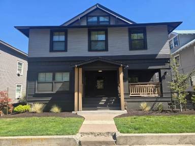 Main picture of 734 NW Broadway St