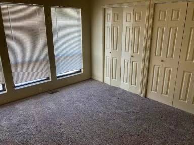 Main picture of 1022 N Victoria Way