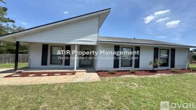 Main picture of 6594 Honeysuckle Dr