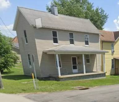 Main picture of 58 3rd Ave