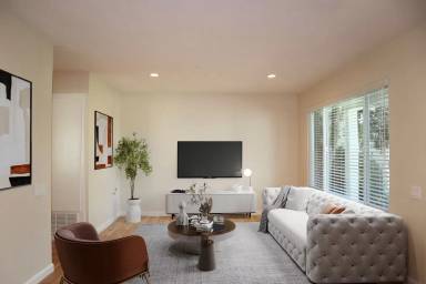 Main picture of 33057 Compton Ct