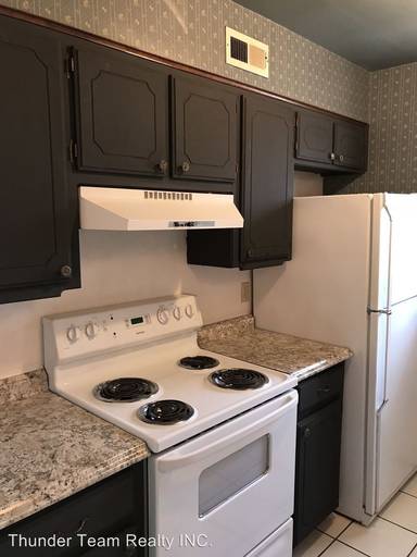 Main picture of 844 Greenvale Rd